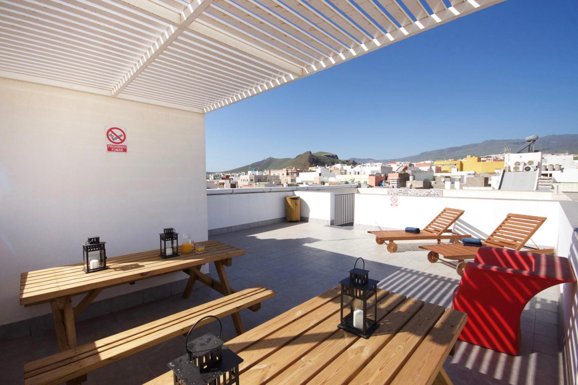Apartamentos A 10 Minutos Del Aeropuerto Carrizal 外观 照片