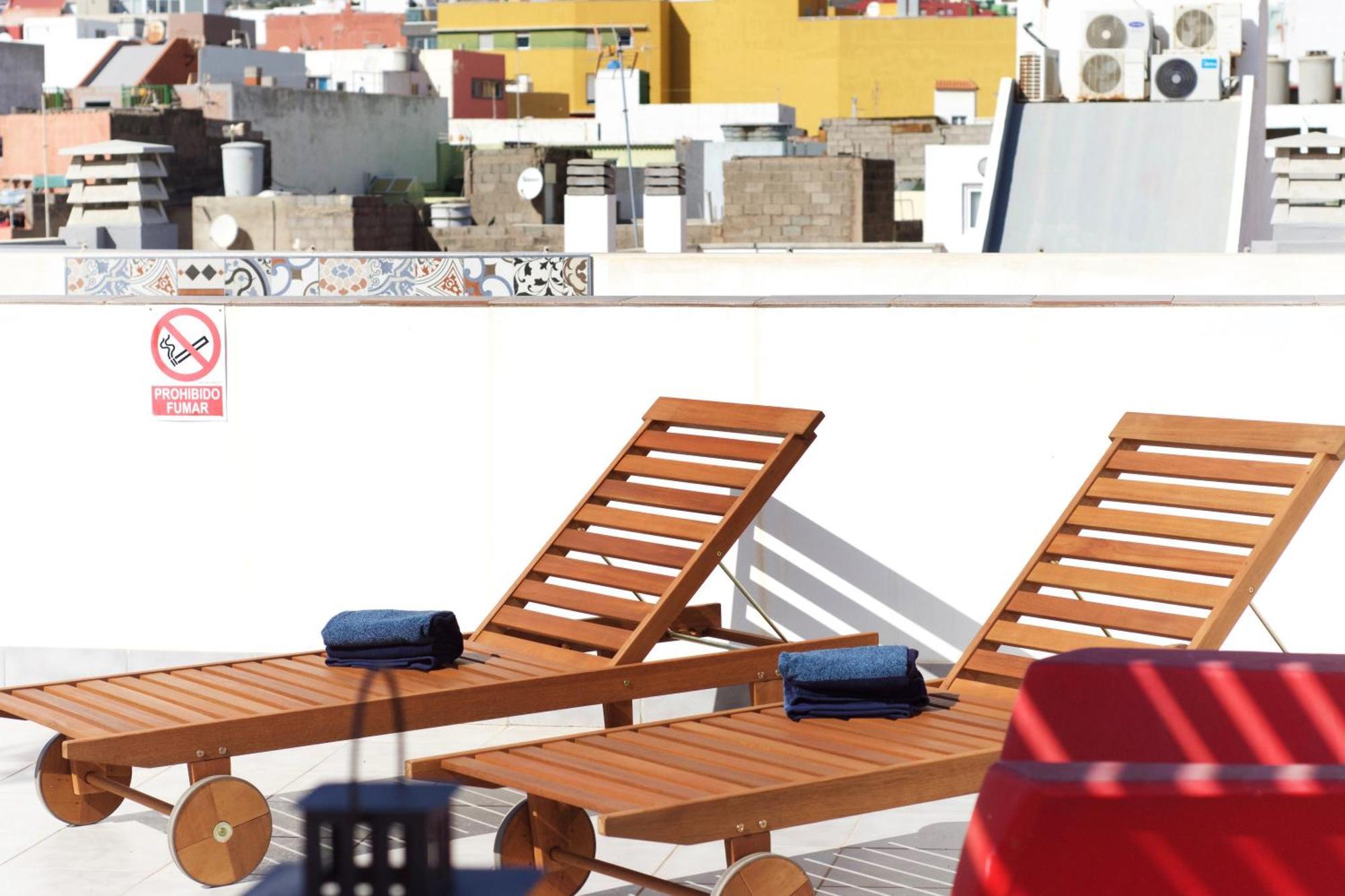 Apartamentos A 10 Minutos Del Aeropuerto Carrizal 外观 照片